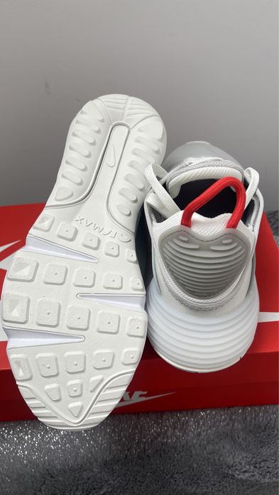 Nowe buty damskie NIKE AIR MAX 2090 rozm.37,5 - 100% oryginał