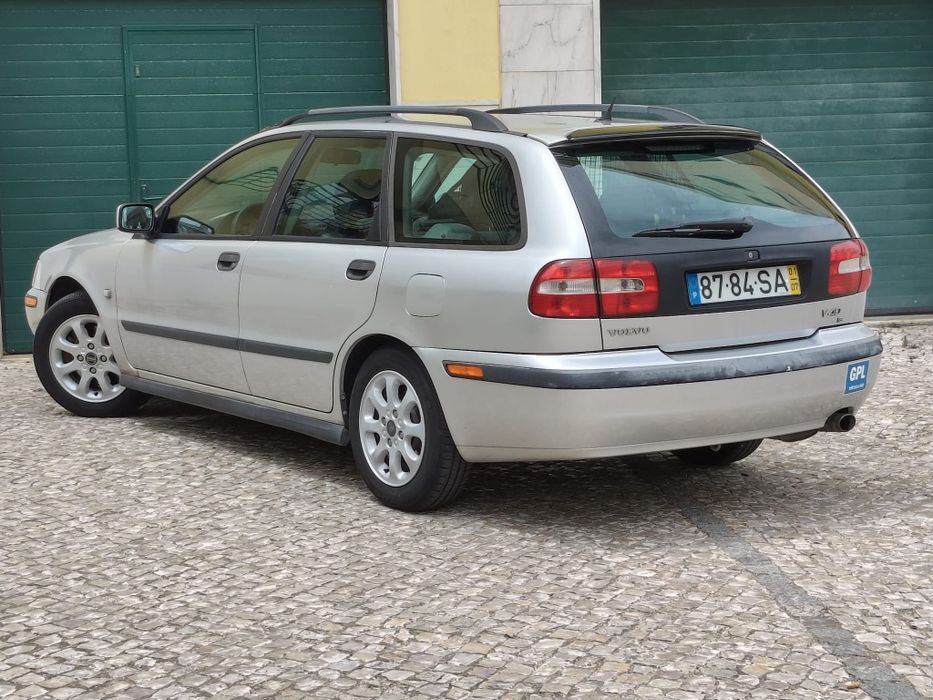 Volvo V40 1.6 Gasolina + GPL (2001) — photo 3