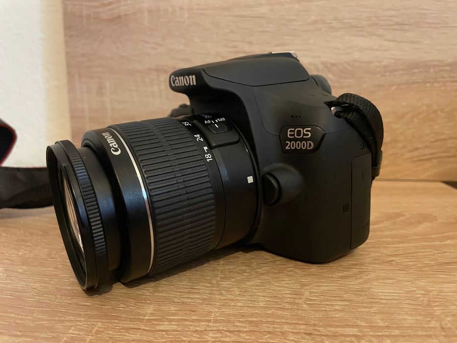 Máquina Fotográfica Canon 2000D