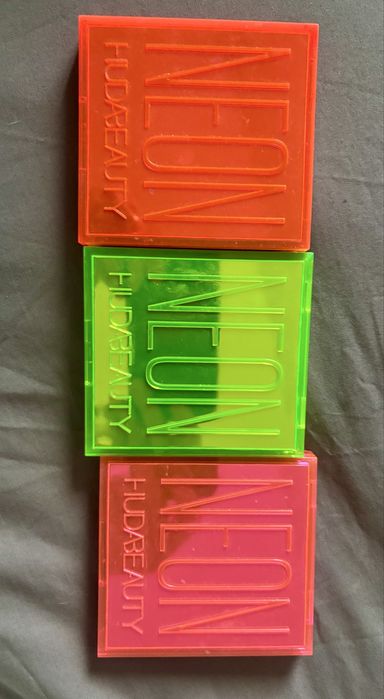Paleta cieni  huda beauty