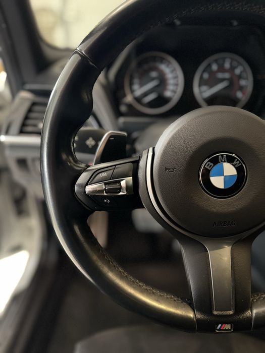Bmw 120D pack M 140mil km