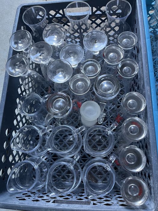 Louças restaurante - Jarros e copos em vidro