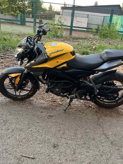 Bajaj pulsar ns 200 2020 ДУЖЕ ДОБРИЙ СТАН !