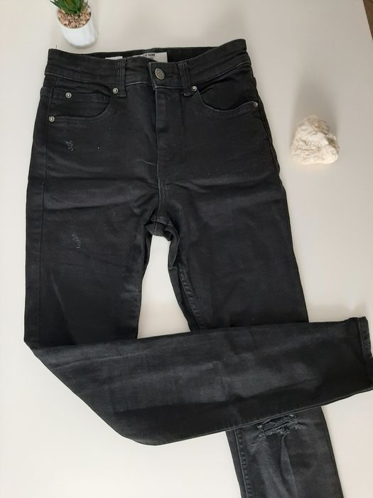 Nowe jeansy bershka