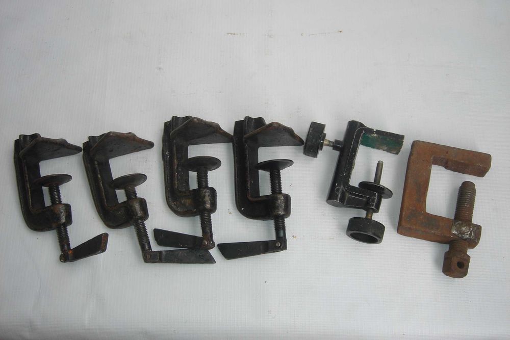 Продам одним лотом