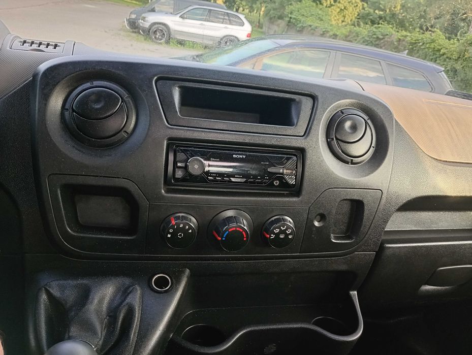 Renault Master Doka