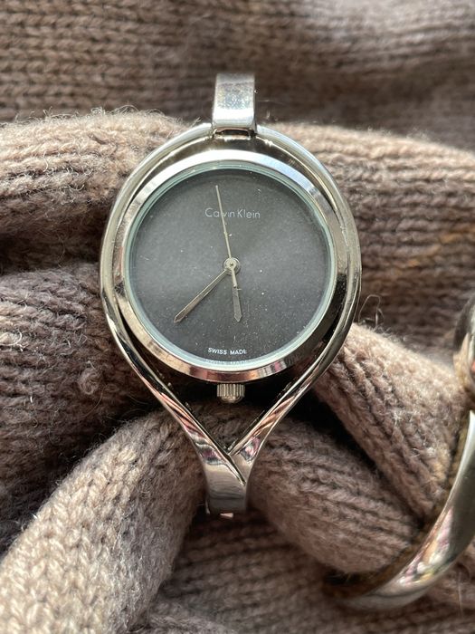 Часы наручные женские годинники наручні лот 3 штуки