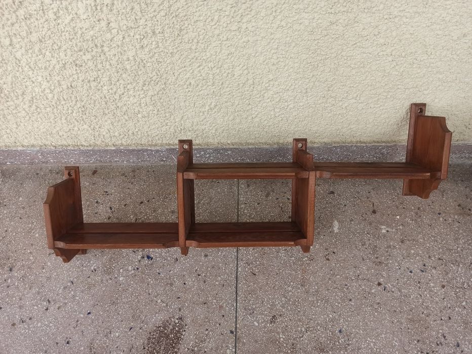 Półka drewniana sosnowa.