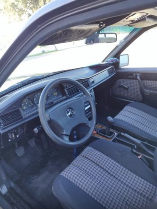 Mercedes-Benz 190D – 1992 | Clássico Fiável