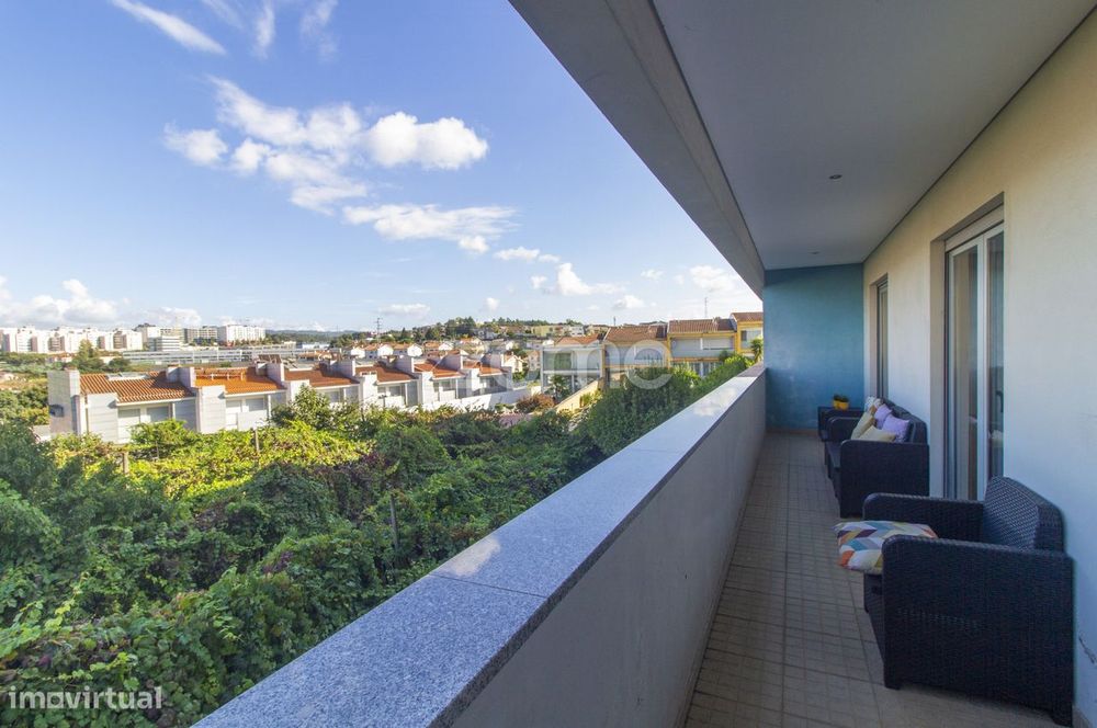 Apartamento T3 Mobilado e Equipado!