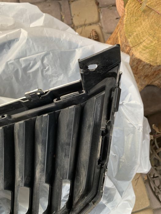 Skoda Superb 2 FL lifting grill atrapa 2013 -