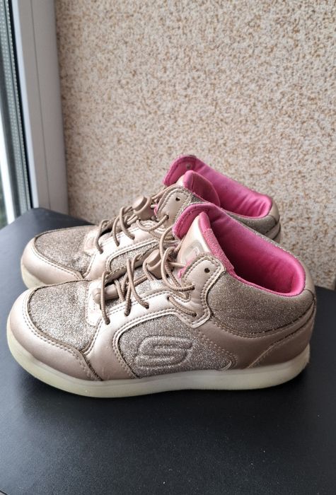 Чоботи skechers для дівчинки