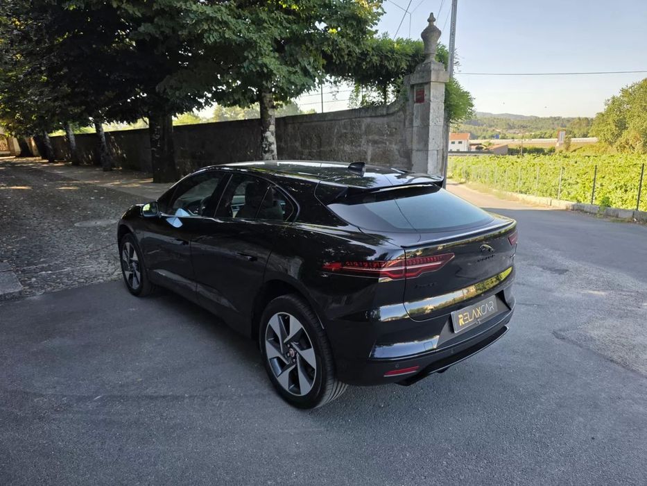 Jaguar I-Pace EV400 AWD SE
