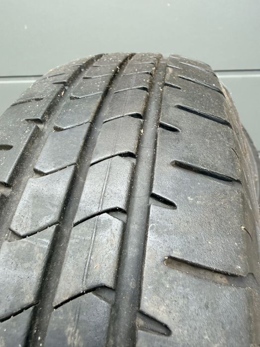 Opona Bridgestone 165/70/R14 , 2 szt