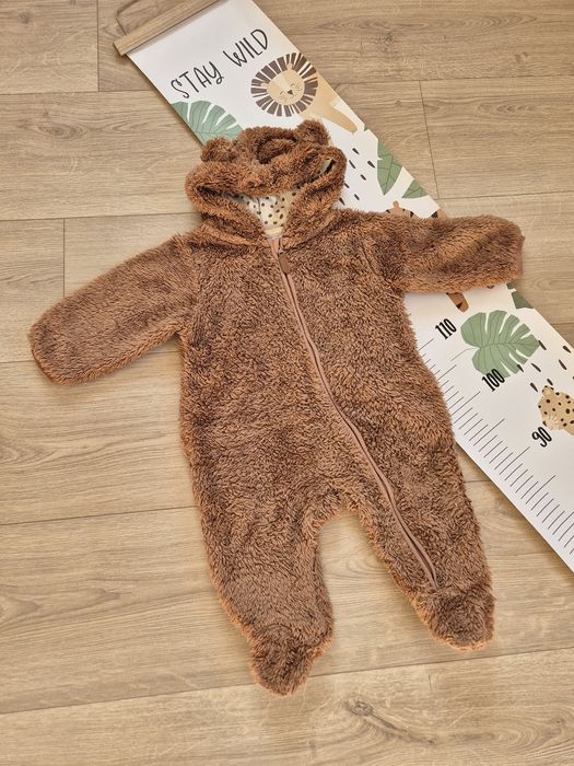 Słodki kombinezon miś