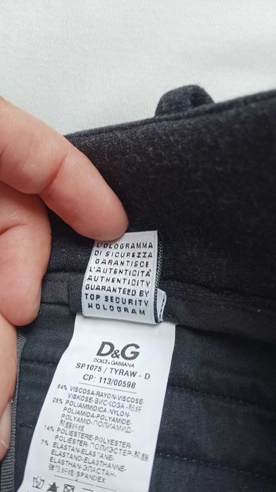 46 W 29 Dolce & Gabbana spodnie grafit zwężane zamki