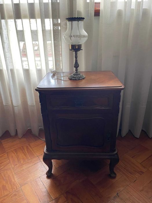 Mobilia de Quarto completa muito bonita e em bom estado