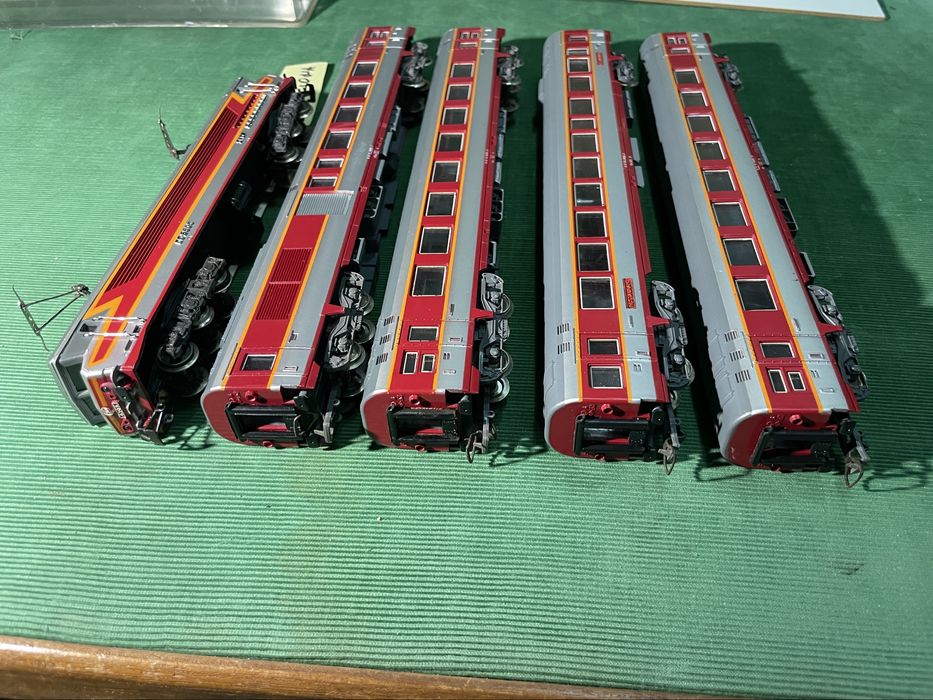 Comboio SNCF Grand confort CC 6500 Jouef Ho