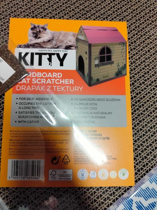 Drapak dla kota Kitty wiosenny letni domek