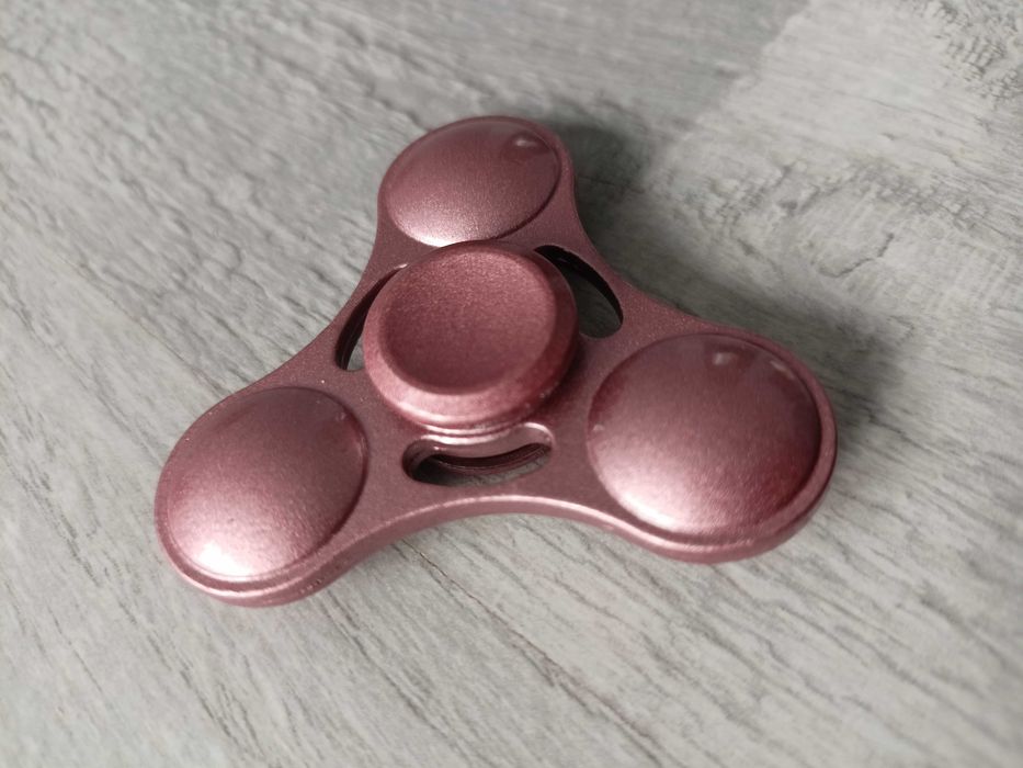 Fidget spinner zabawka
