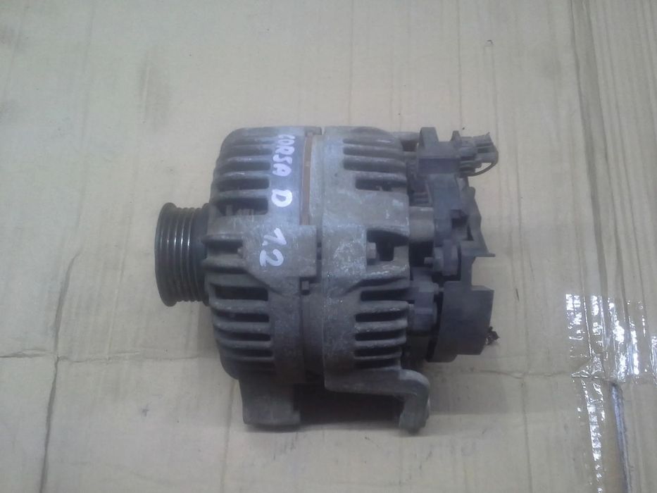 Alternator Opel Corsa D 1.2 0124325171 14V 100A Bosch