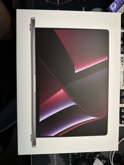 Apple MacBook Pro 16" (M2 Pro, 16 ГБ ОЗУ, 512 ГБ SSD)