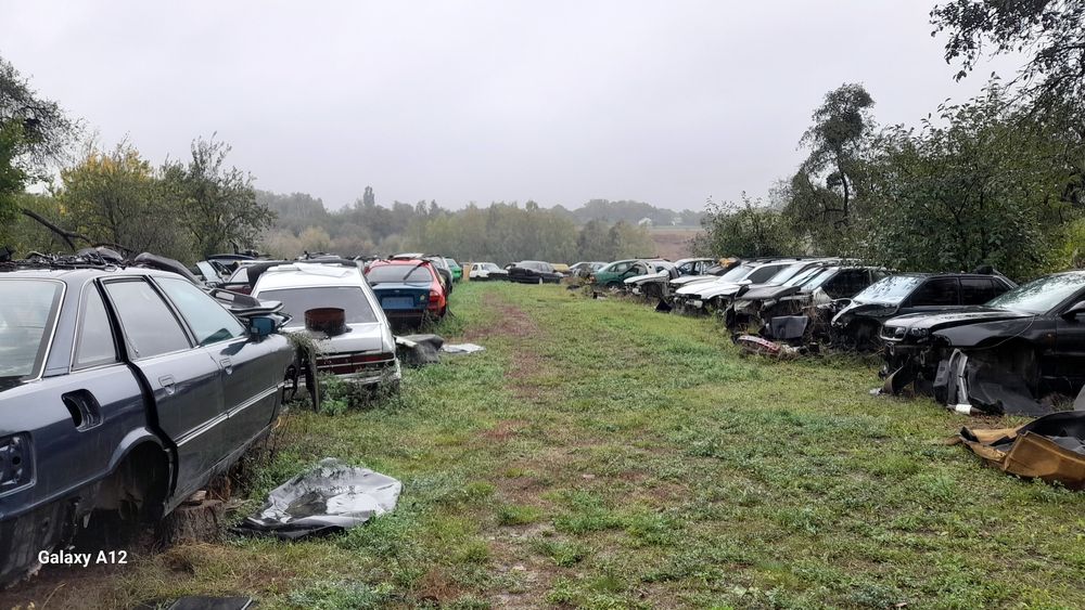 Моноінжектор+ ричаги Ауди 80 б3,б4