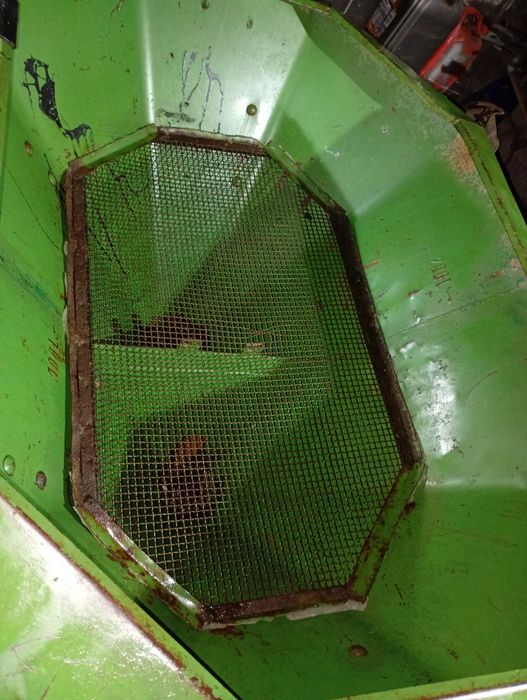 rozsiewacz do nawozów amazone  400l siewka siewnik