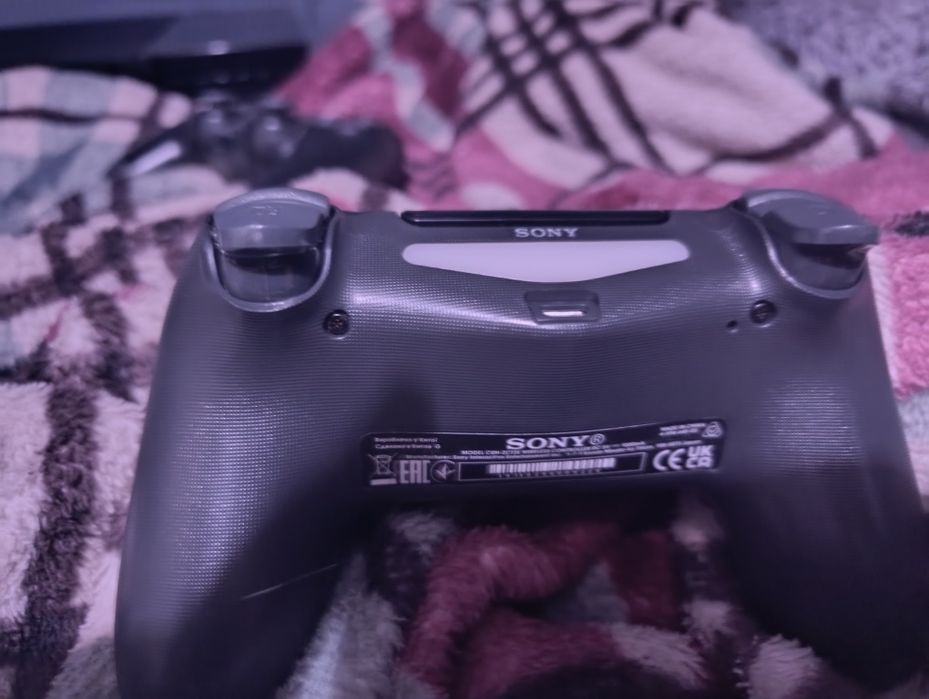 playstation 4 slim