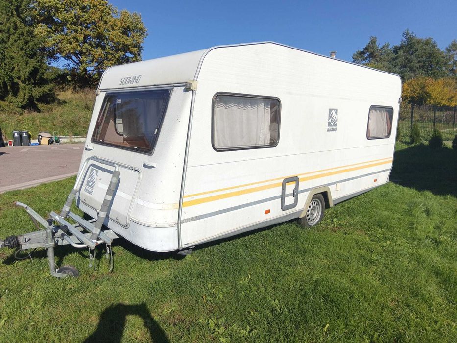 przyczepa kempingowa kanus 4 - 5 osobowa, przedsionek, DMC 1200kg