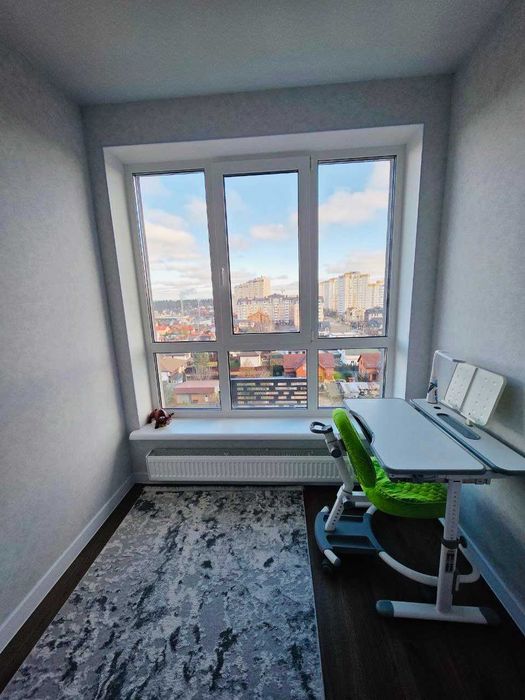 ЖК Гранд Бурже! Квартира з новим ремонтом!