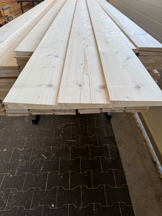 Deska elewacyjna diagonalna 21x148 Świerk skandynawski Szalówka