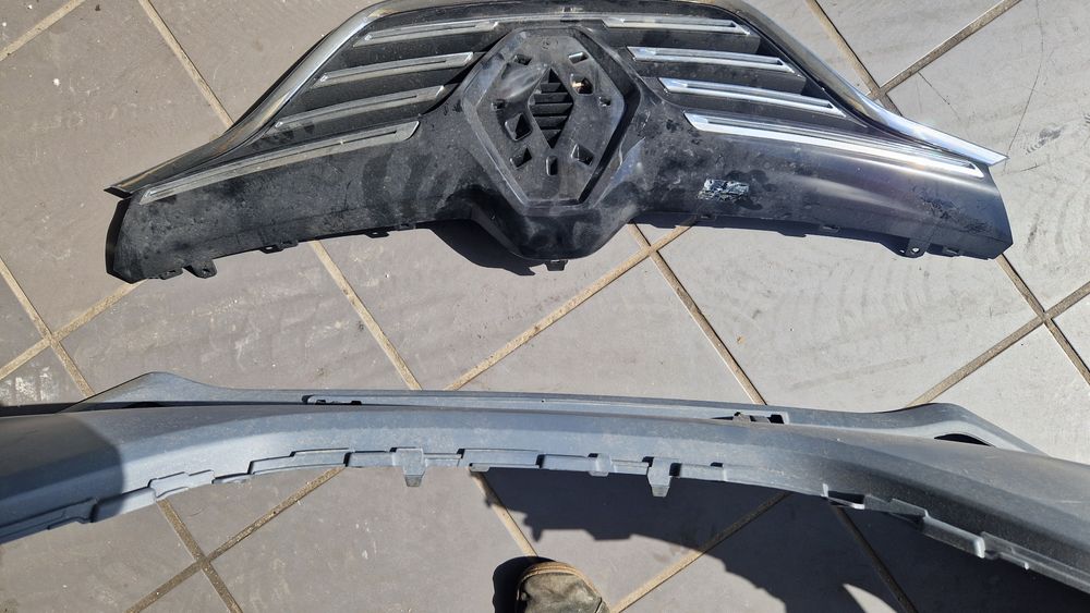 Para choques frente Renault megane IV