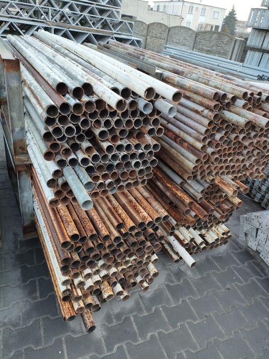Słupki ogrodzeniowe 2-2.2m z rury fi 51*2.3mm