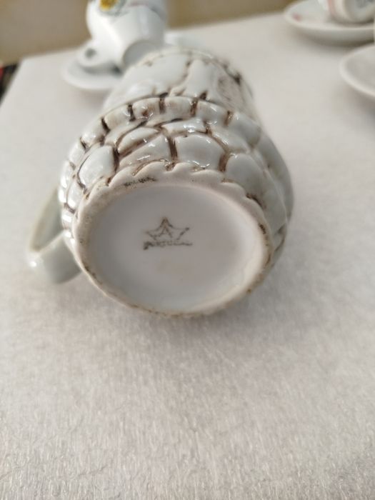 Caneca porcelana