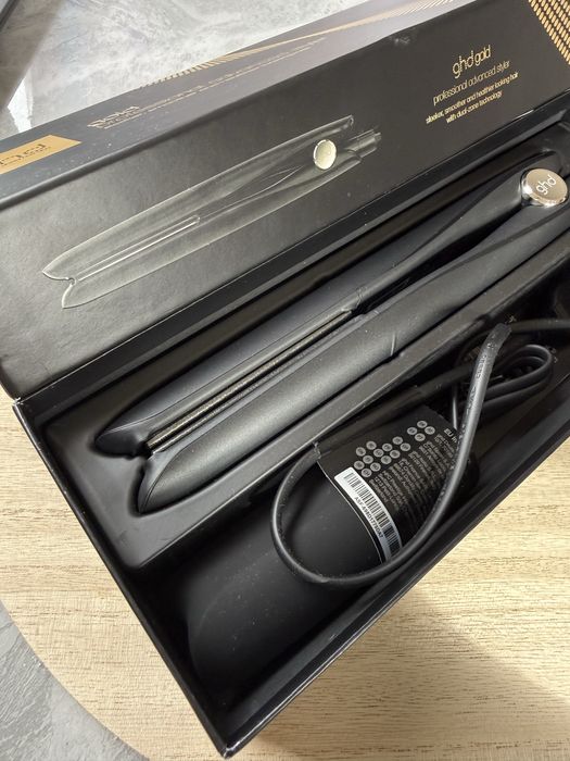 професійний випрямляч для волосся GHD Gold Professional Advanced Style
