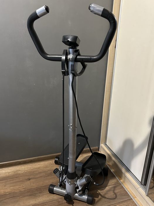 Stepper skrętny z uchwytami i licznikiem – super stan