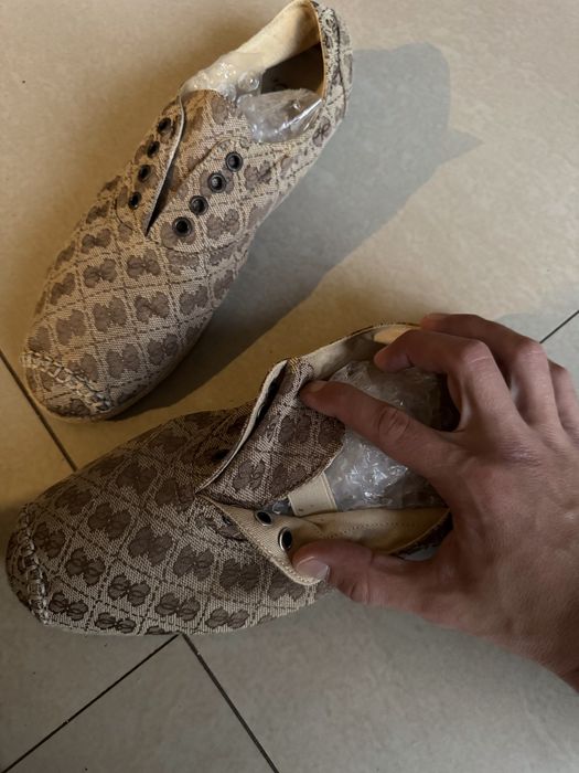 Guess Espadryle uzywane 42