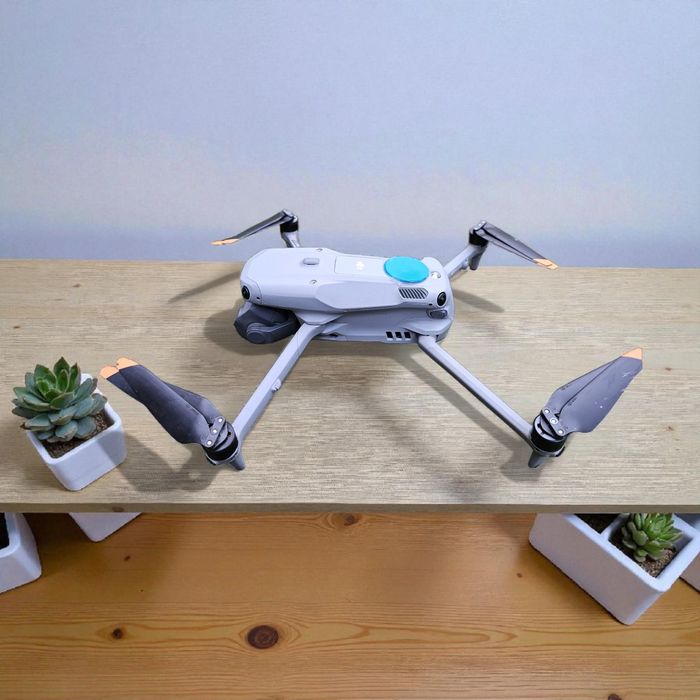 Квадрокоптер с тепловизором  - DJI matrice 4T (чистый аккаунт)