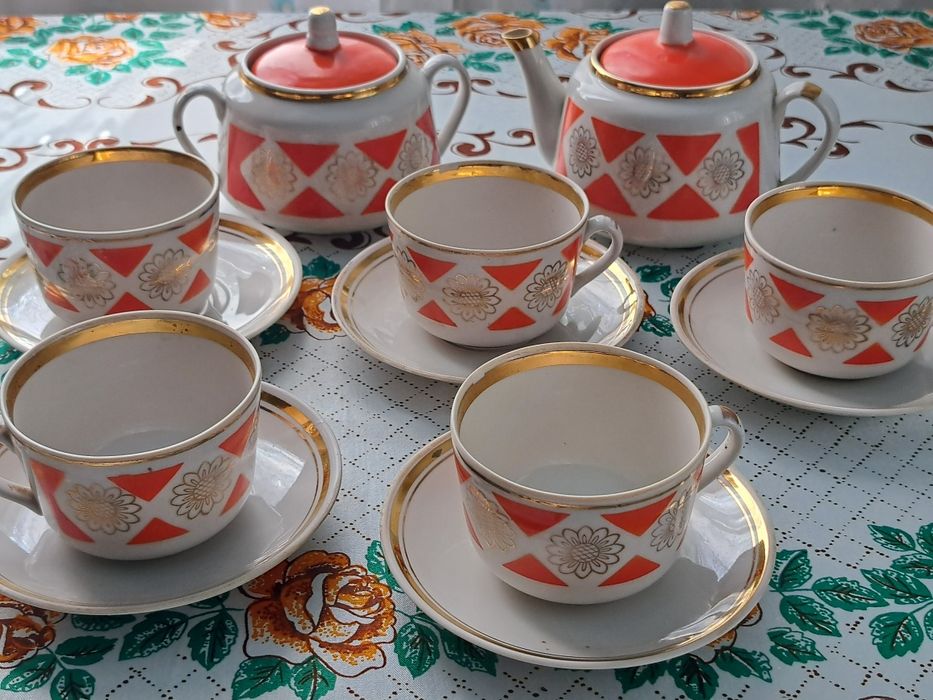 Сервіз  чайний, фарфор