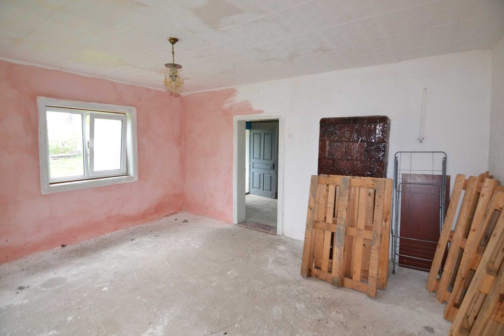 ТЕРМІНОВО продам будинок в селі Попелів (60)