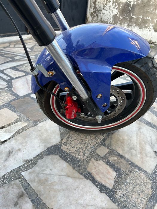 Vendo scooter eletrica