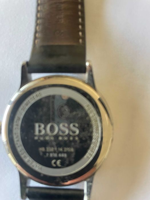 Relógio Hugo Boss preto, muito elegante, com estojo original