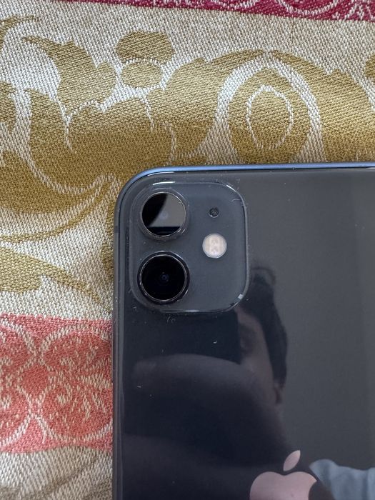 Iphone 11 quase novo 128 gb preto