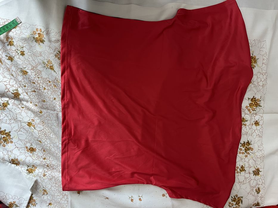 Bluzka damska czerwona w kwiaty L