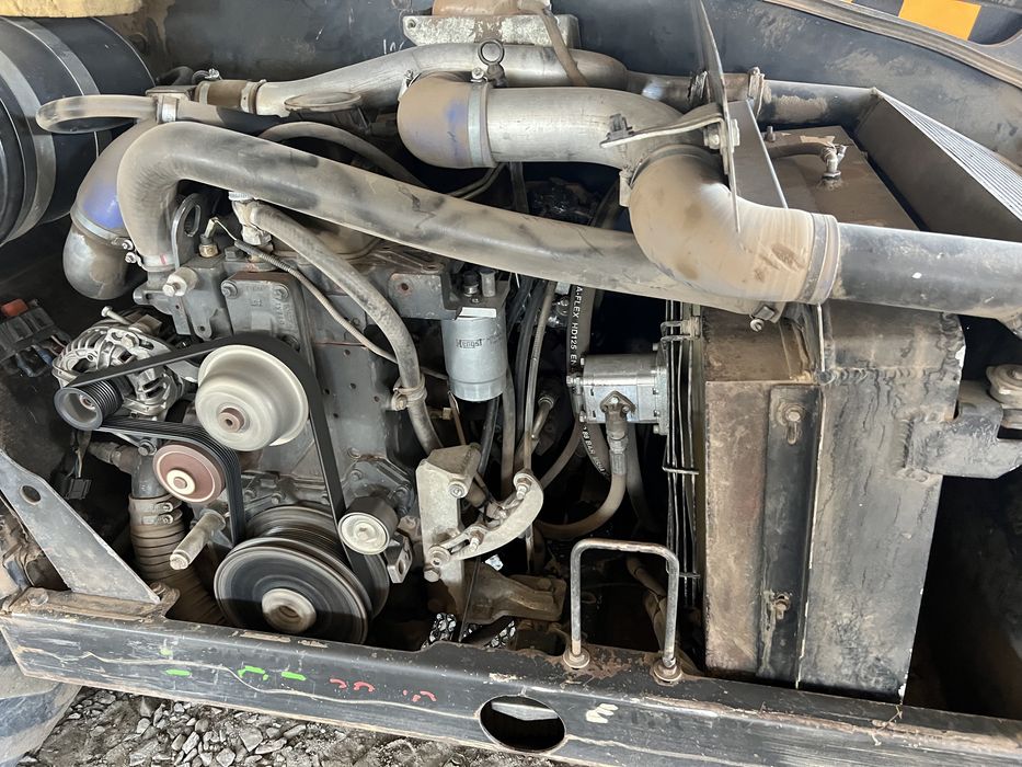 Телескопічний навантажувач Дієчі АгріСтар 38.10