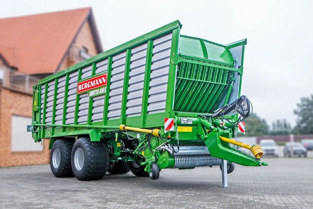 Bergmann Przyczepa samozbierająca Bergmann SHUTTLE 450 S  Przyczepa samozbierająca Bergmann SHUTTLE 450 S
