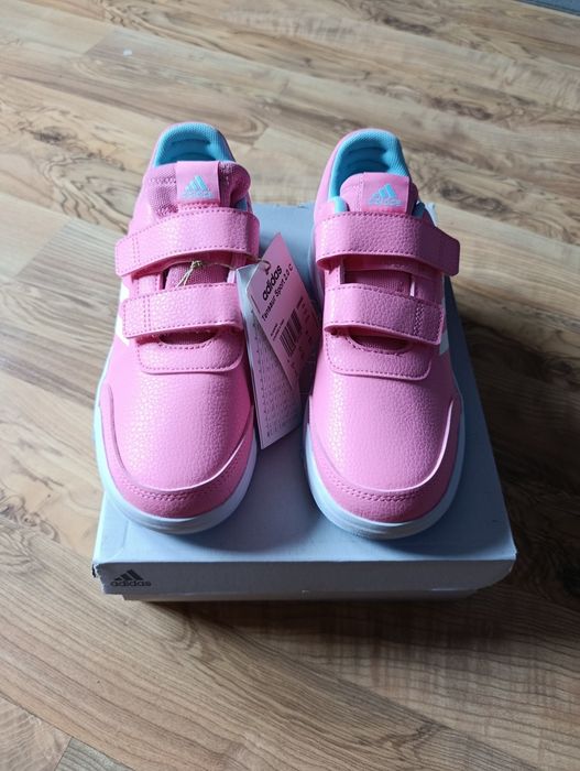 Nowe oryginalne buty adidas