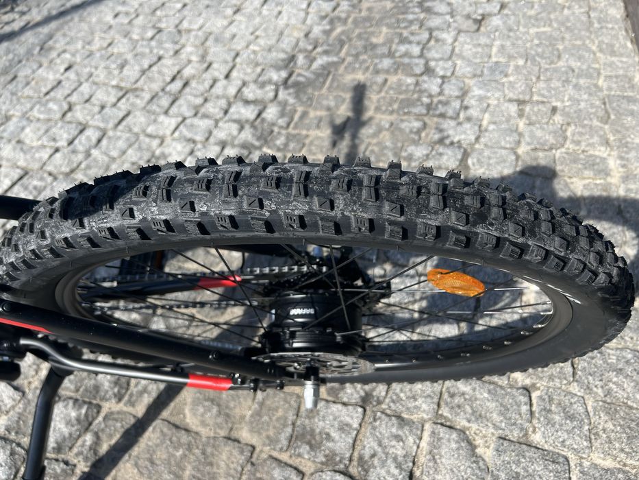 Bicicleta eletrica urbanbiker como nova
