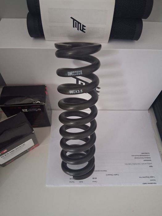 Spręzyna rockshox 267x89 550 3.5